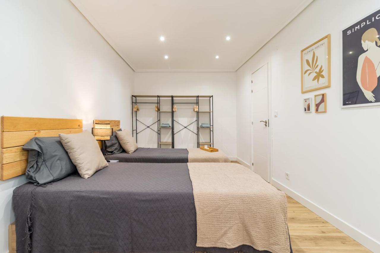 Apartamento Recien Reformado Plaza Del Ayuntamiento 桑坦德 外观 照片